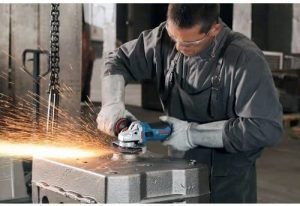 Meuleuse Angulaire BOSCH Professionnel GWS 13-125 CI 060179E002 Bosch BOSCH Meuleuse Angulaire BOSCH Professionnel GWS 13-125 CI 060179E002 - ABMAROC | Vente de matériel de bricolage, jardinage, électroportatif en ligne - maroc Bricolage Meuleuse Angulaire BOSCH Professionnel GWS 13-125 CI 060179E002