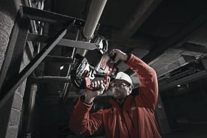 SCIE A RUBAN MILWAUKEE M18CBS125-0 (SANS BATTERIE)