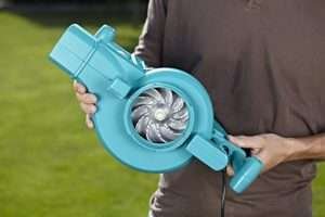 Souffleur de feuille Gardena ErgoJet 3000 Gardena GARDENA Souffleur de feuille Gardena ErgoJet 3000 - ABMAROC | Vente de matériel de bricolage, jardinage, électroportatif en ligne - maroc Bricolage Souffleur de feuille Gardena ErgoJet 3000