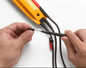 Testeur de courant, de continuité et de tension Fluke T5-600 Fluke FLUKE Testeur de courant, de continuité et de tension Fluke T5-600 - ABMAROC | Vente de matériel de bricolage, jardinage, électroportatif en ligne - Bricolage maroc