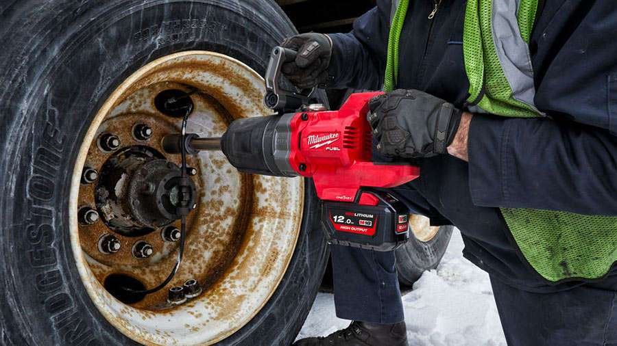 La boulonneuse à chocs sans fil en D M18 ONEFHIWF1D Milwaukee : la plus innovante et la plus performante du marché - Zone Outillage